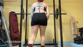 butt clenching leg day squats and deadlifts powerlifting barbell workout - veggiebabyy