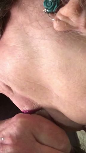 Lips Full of Passion! Loving Close-up BJ!