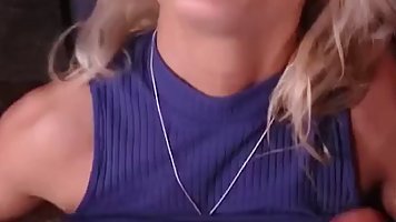 Hot blonde MILF Jessa Rhodes POV fuck
