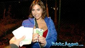 ”Spunking on Heidi Van Horny's Wet Muff in Public”