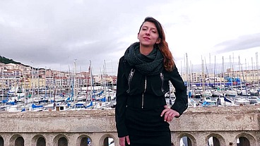 Melany tente sa toute première sodomie pour J&M !