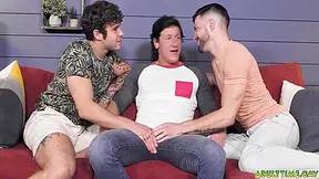 Joseph Castlian, Dalton Riley And Casey Everett In Intense Anal Threesome Sex With Besties And And Their Friend 6 Min