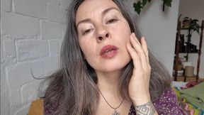 you enjoying her sexy natural lips m0