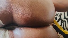 Tiny Lesbians Scissoring Stuffed in Oily Anal - Giantess Ass