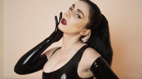 Teasing latex from the Goddess (720p)