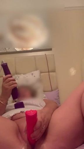 Julie Cunningham wanking on webcam climax
