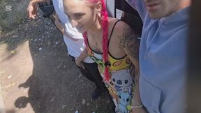 Vampirosa y su amiga guarrilla buscando pollones XL