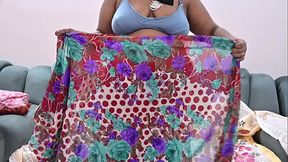 Indian aunty changing dress hot