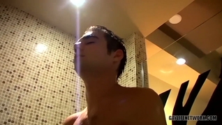 TeachTwinks: Zack Randall Jacks Off And Shoots Cum While Showering