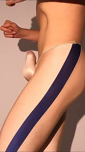 I Love These Leggings That Fit the Shape of My Cock.