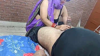 indian bhabhi sonia giving blowjob sex