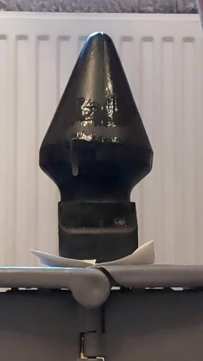 Big butt plug