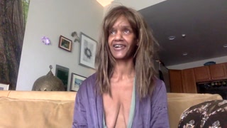 US programming??? Hilarious! Ginger MoistHer chat
