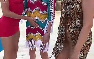 Awesome threesome in ibiza with 3 hot french girls
