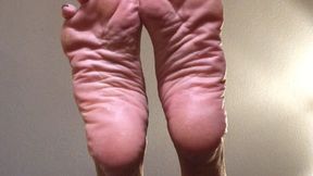 RUSTLING ROUGH HEELS