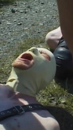 Pissing outdoor & anal domination