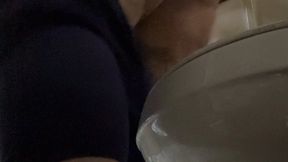 BBW Rumbling Toilet Farts