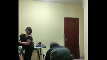 EMPLEADA VENEZOLANA FOLLADA