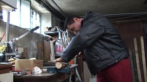 Horny Mature Fucked by Worker&#039;s Huge Cock Who Cums in Her Mouth