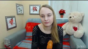 Young Alisa Quick Pussy Flash