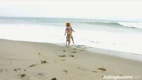 ”Sun, Beach & Sex - Samantha Rone”