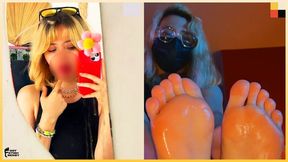 Elsa - 18 Years Old - Latina Foot Modeling - Girl Next Door Feet - Amateur Feet - Real Life Foot Fetish v2