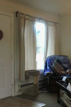Big Saggy Tit Granny Puts on a Cam Show
