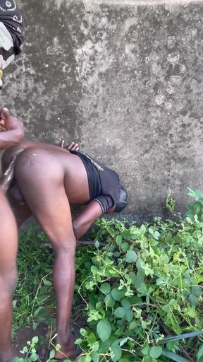 Africans Bareback Fuck Inside the Bush with Top with Huge Dick