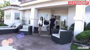 ”ScamAngels: Estate agents Jade Kush & Ember Snow fuck & scam a nerdy guy”