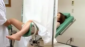 Experienced Gynecologist Pleasures MILF with his Cock