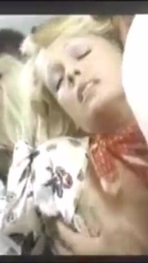 Jaw-dropping moment from &quot;Es war nicht die Nachtigall (1974), Turkish Dub&quot;