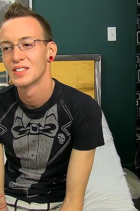 Chris Jett Hasn't Taken Many Cocks