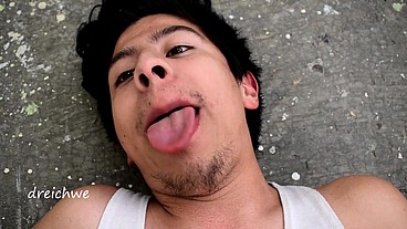 Tongue game on the terrace