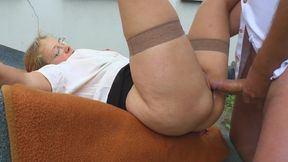 Mature Blonde Dominates with Facesitting and Outdoor Oral Pleasure