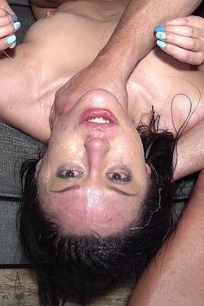 Hot Poolside Colombiana Sloppy Rough Sex &amp; Creampied