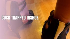 Cock Trapped Inshoe