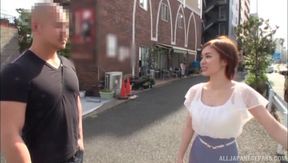 Asian Babe Gives Amateur Guy Mind-Blowing Titjob in Sex Van Action