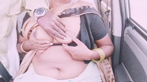 beautiful sraee call girl car sex telugu dirty talks.