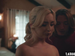 A game that coaxes Lexi Lore, Parker and Axel Haze