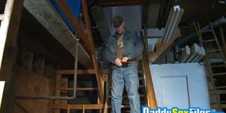 Mature Guy Tugging his Strong Spunk-pump before Jizzing Intensely