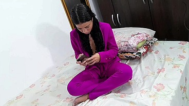 Patroa gostosa me deu emprego e o cuzinho no primeiro dia de trabalho bibi Mendes e cristal ortega