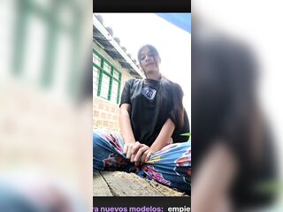 Hot Hotty Streams and Touches Herself for Fans