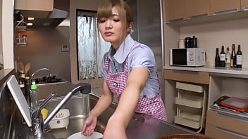 Step sister-in-law gets creampied by stepdad during night crawlers party