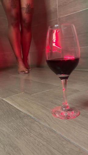 Take a drink with me🔥🍷