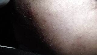 Amateur-Schwulen-Webcam-Fantasie mit intensivem Analfisting aus nächster Nähe