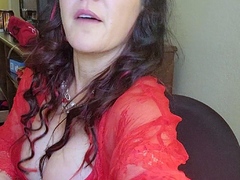 Big boobs milf masturbates with her dildo