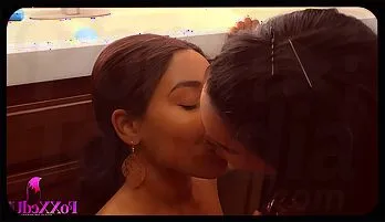 Eden Sin & Jenna Foxx Lesbian Oral & Finger Play 2025 edition