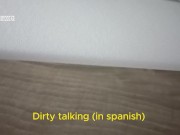 Vecinos me despiertan en la noche con ruidos sexuales! Me pajeo rápido escuchándolos!