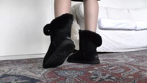 Feet Frenzy: Lady Victoria Valente sniffs and jerks off to smelly boots
