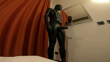Latex orgasm total black